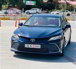 تۆیۆتا کامری